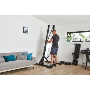 Rack de Musculação Dobrável e Compacto Fold para Agachamentos e Trações Domyos