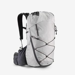 Mochila trilha trekking 900 25 litros cinza claro Quechua Cinza