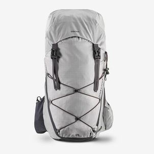 Mochila trilha trekking 900 25 litros cinza claro Quechua Cinza