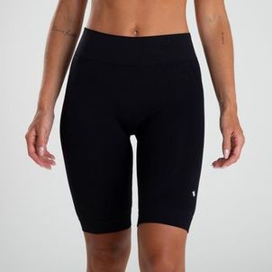 BERMUDA FEMININA SEM COSTURA DE YOGA PRETA