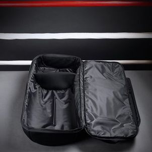 Mochila Esportiva de Boxe e Muay Thai Fyl 60L Outshock