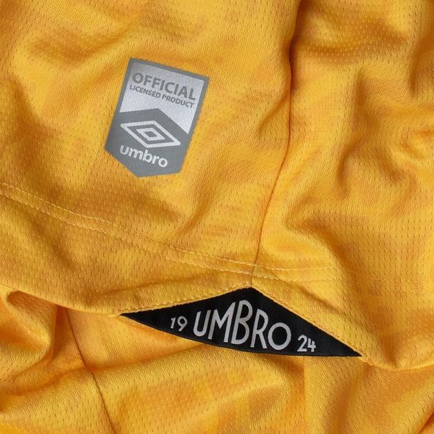 *csa umbro santos masc torc of iii 2, xl P